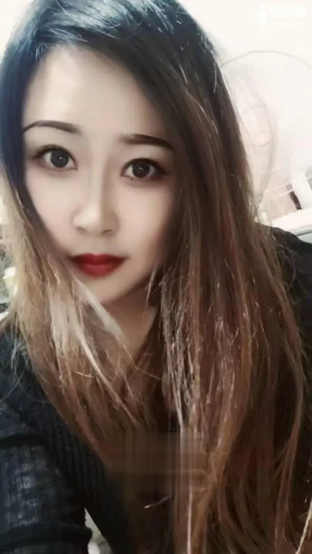 微胖丰满大奶少妇