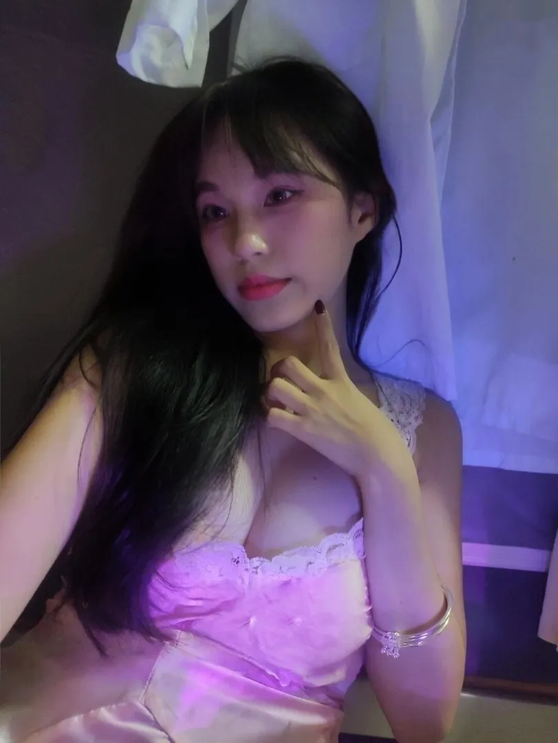 天河区纯欲小姐姐