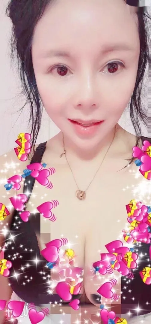 会所出来的妹子