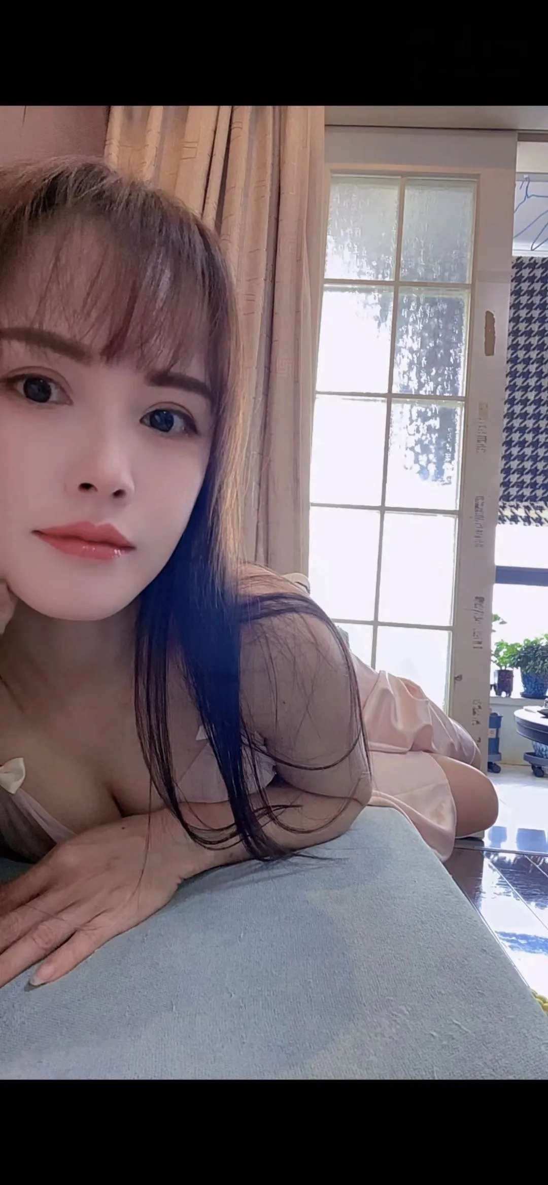 性感长腿小妖精