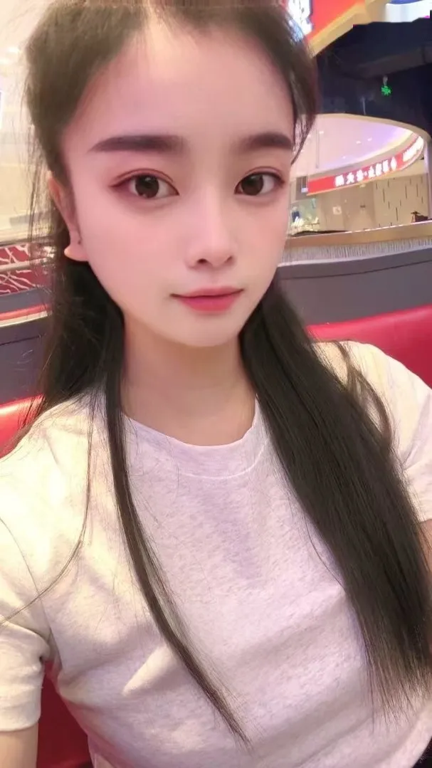 小巧玲珑服务系朵朵老师