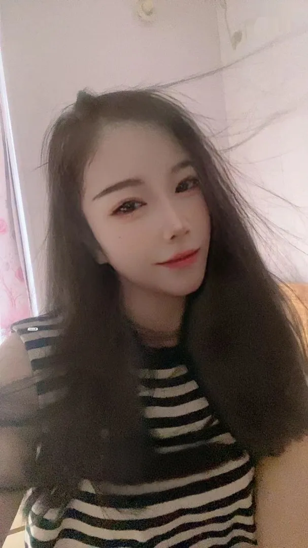 娇小型骚妹子小妲己