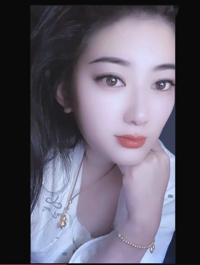 铁西自做的小姐姐