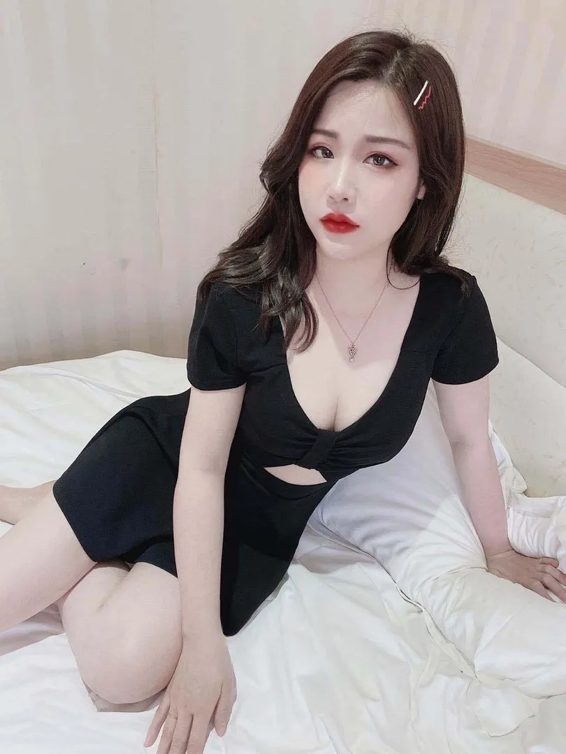 松江气质美女模特身材
