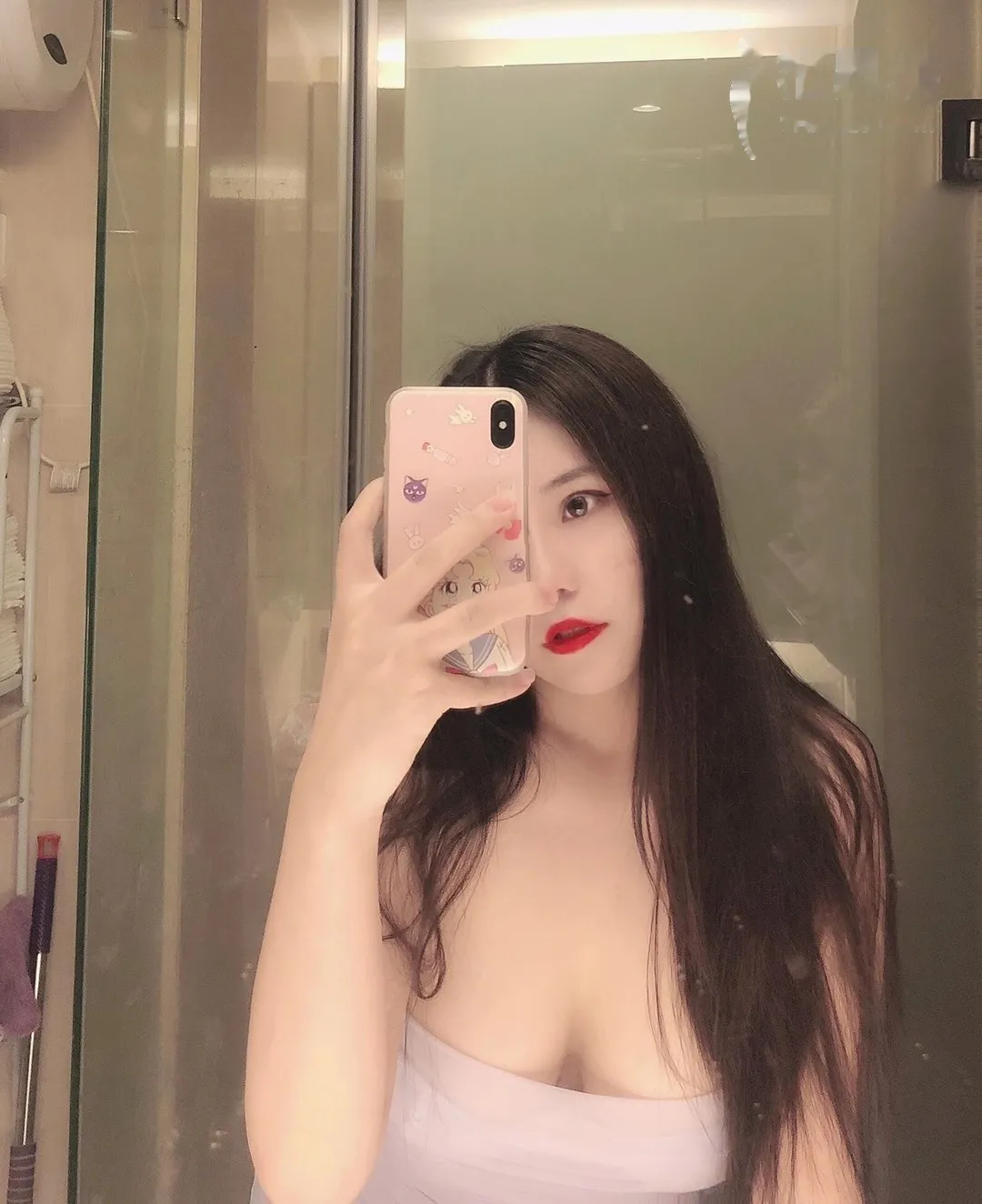 静安性感大胸少妇