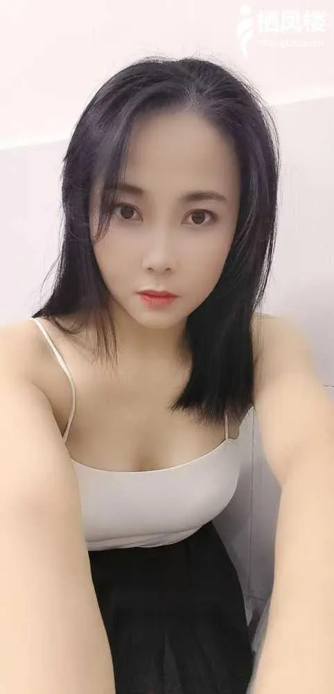 番禺性感迷人小狐狸