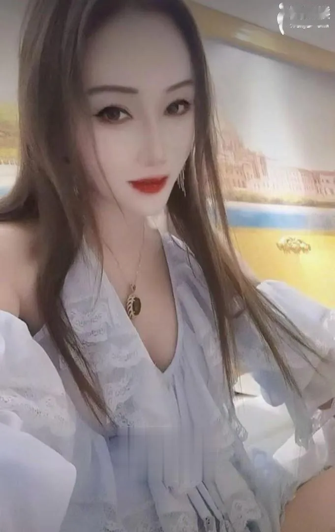 新人倩倩多汁吹萧舒服
