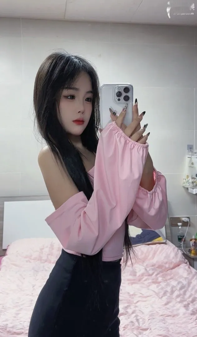 刚下海性欲强黑丝妹妹