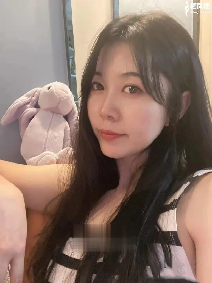 胸很软推的舒服