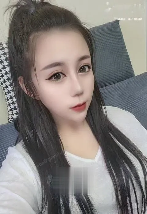 白皙贵妇莞式