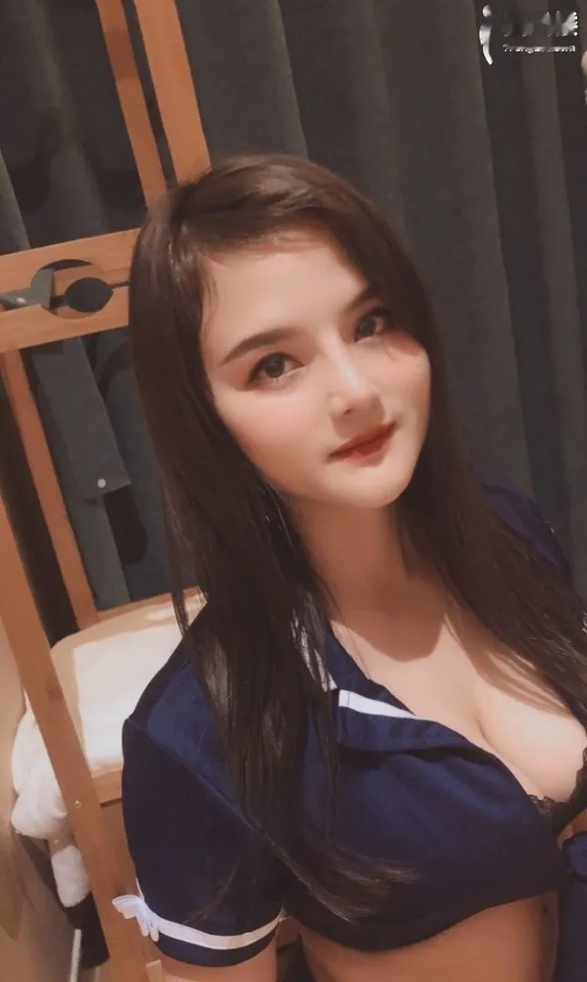 风骚的小姐姐