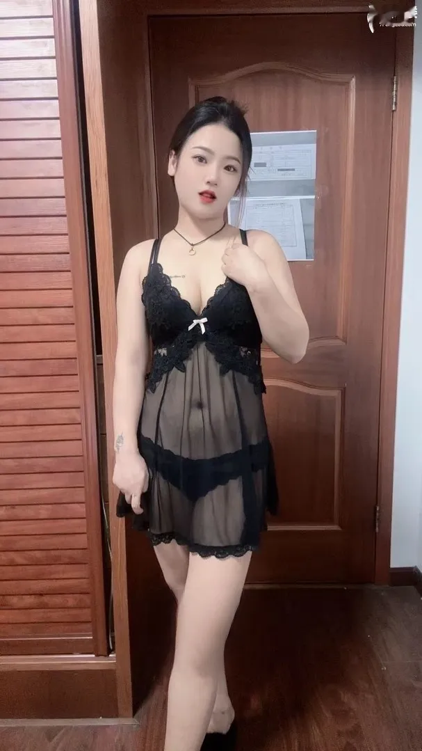 极品前凸后翘水多