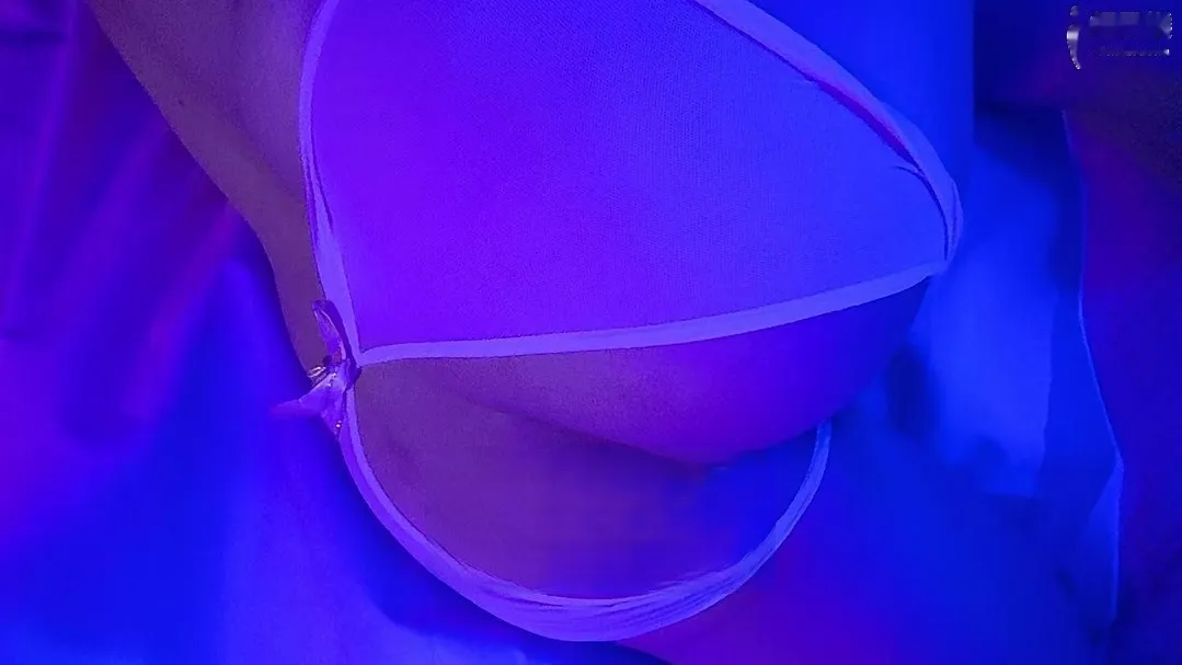 宝安大屁股骚女