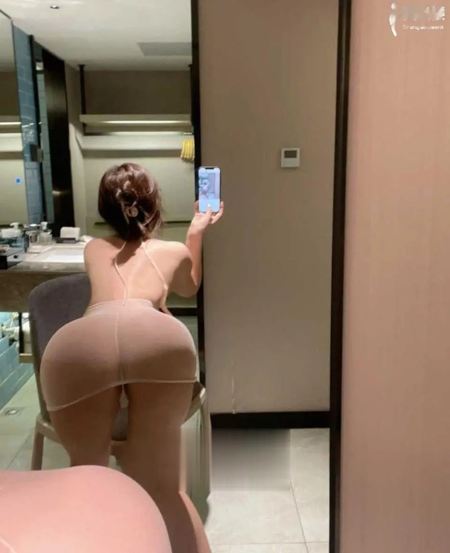 兼职性感女友系骚妹妩媚多姿