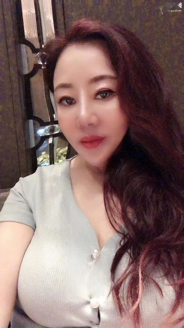 常府街气质女人味