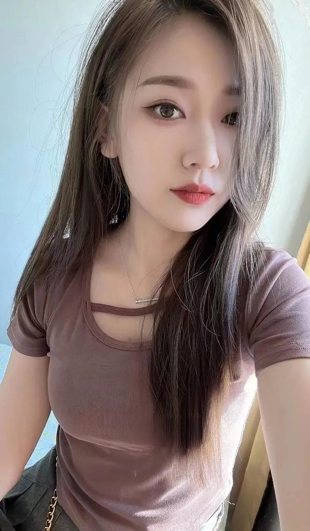 闵行年轻漂亮骚货身材丰满活好