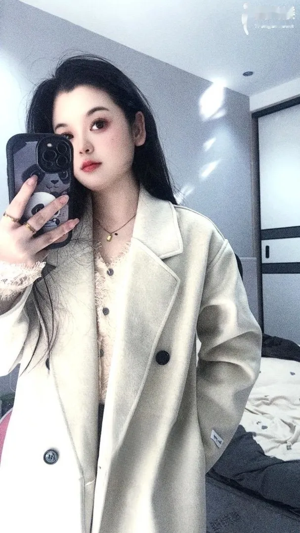 余杭丰满性感嫩妹