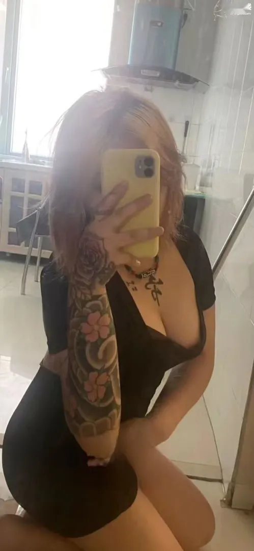 高颜值性感御姐