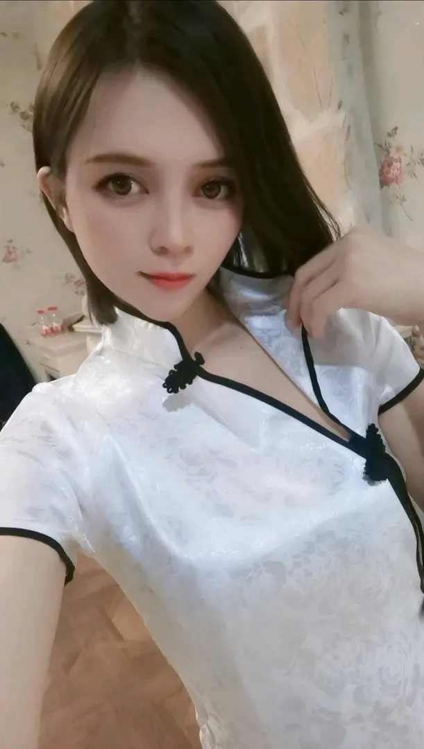 天河小美眉