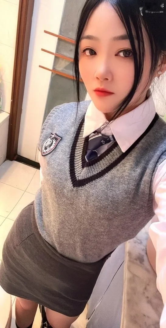 青春靓丽小姐姐水多服务好