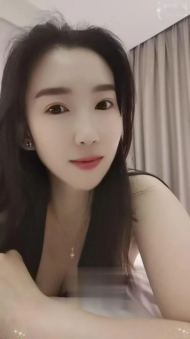 美腿少妇