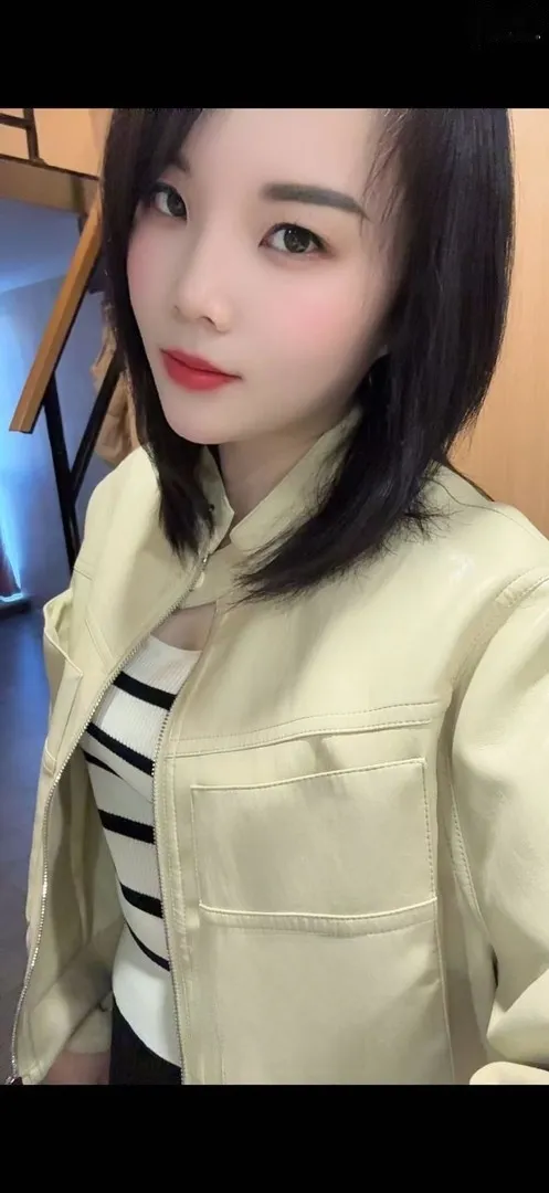成都肤白貌美