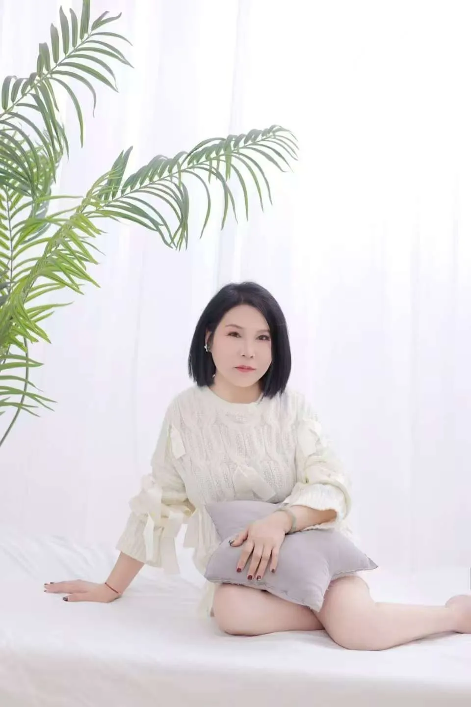 刚下海的丰满姐姐