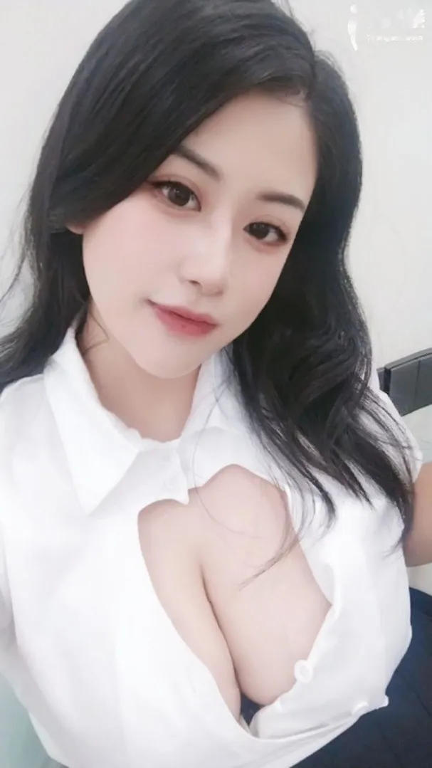 天河会喷水的肤白少妇