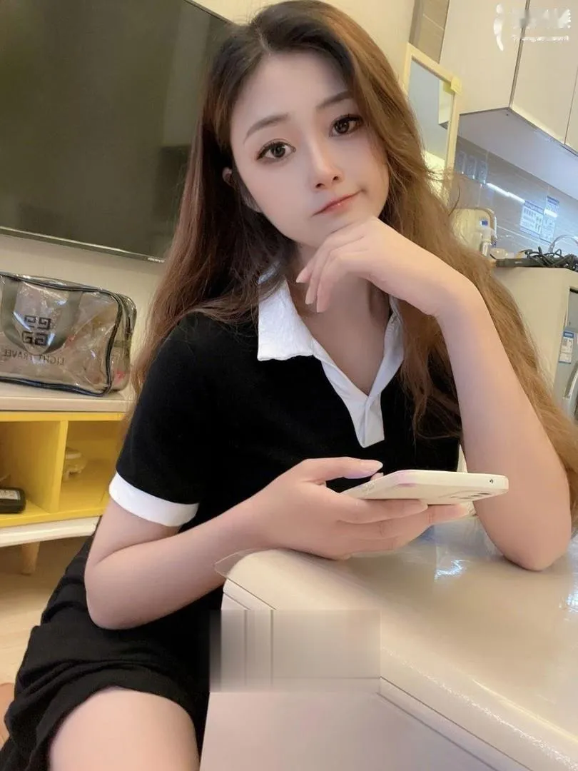 颜值反差风骚女友