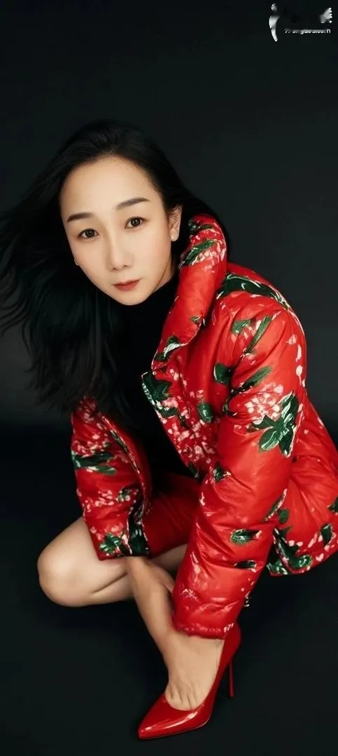未来路性感熟女