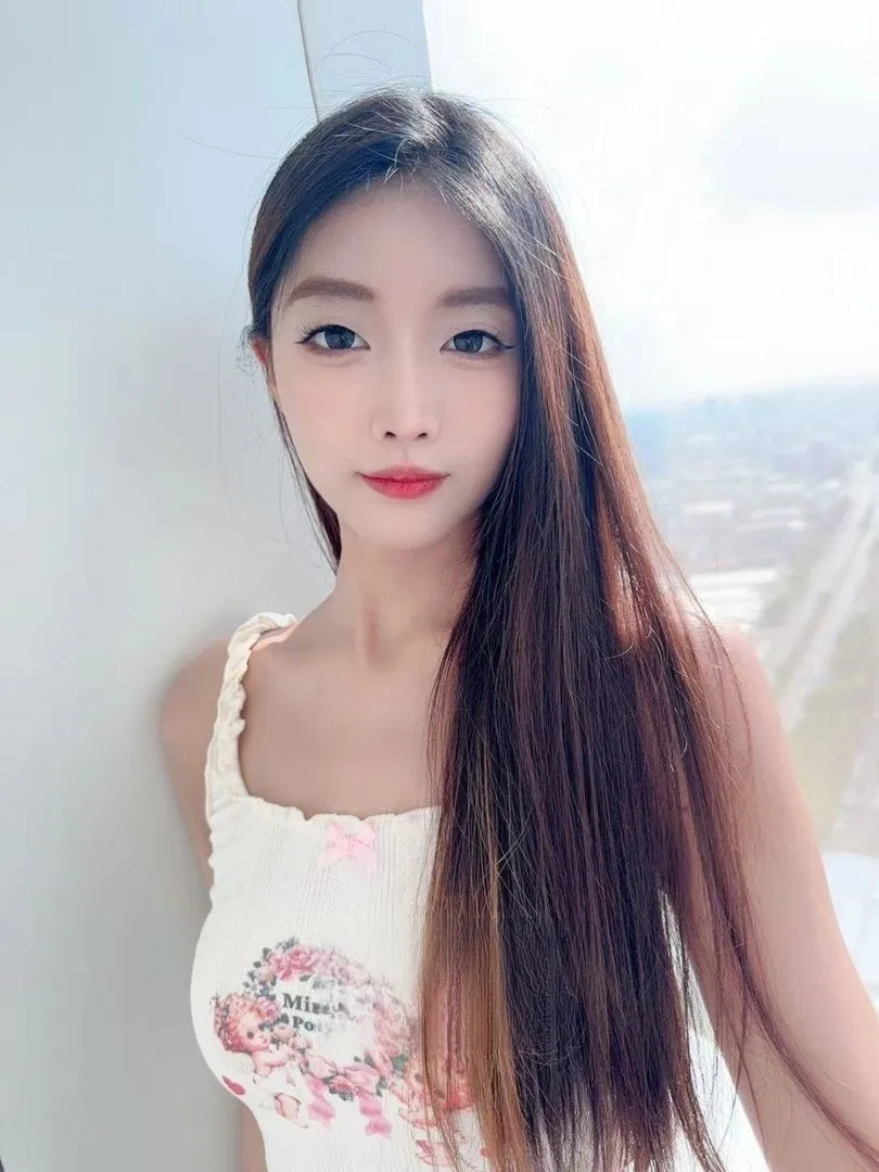 极品性感长腿妹子