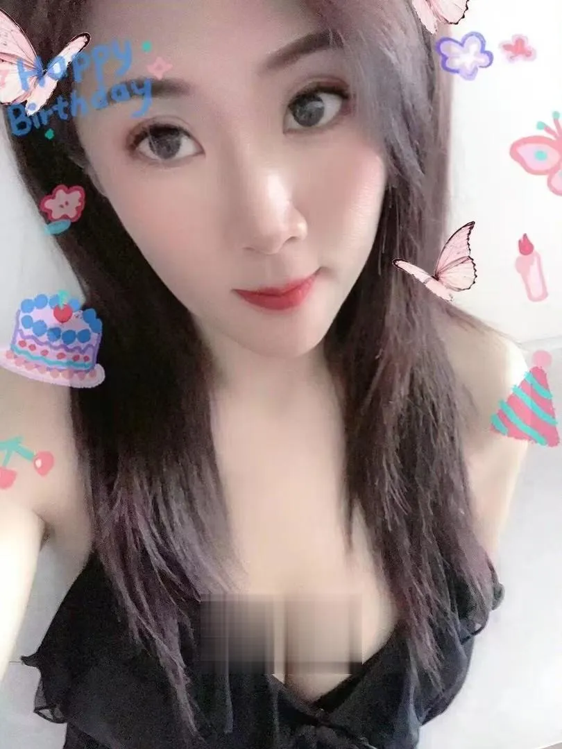服务系性感小騷妇