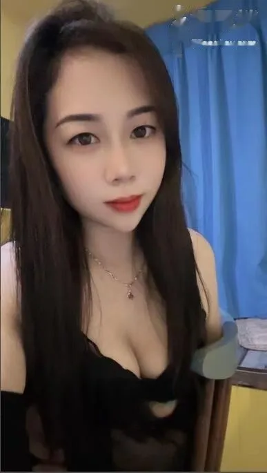爆操上海少妇 有喷泉