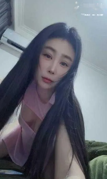 性大喷水性价比骚妇
