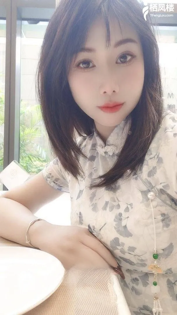 大奶骚货御姐，易出水