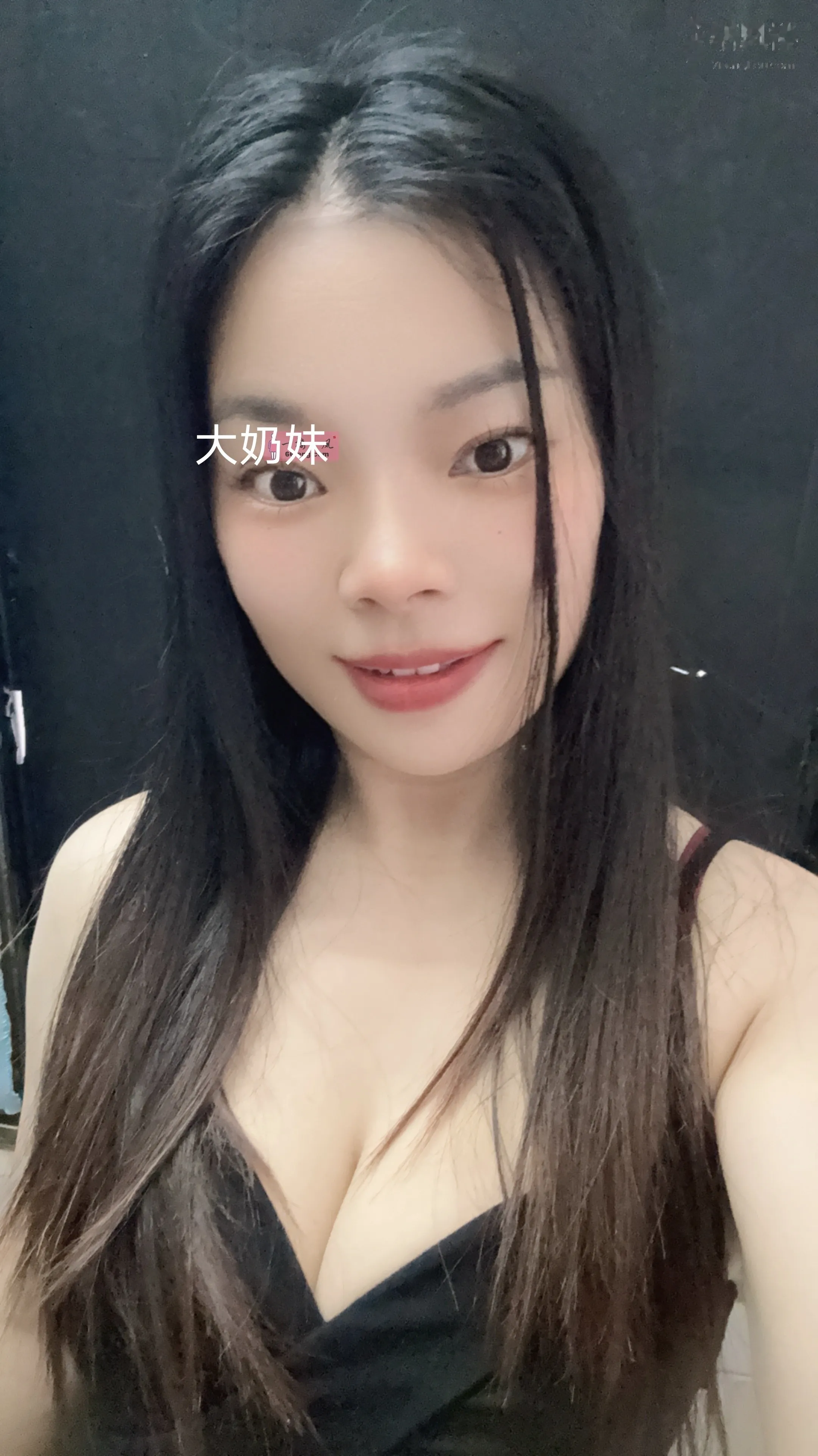  宝安世纪百货美食城妞妞