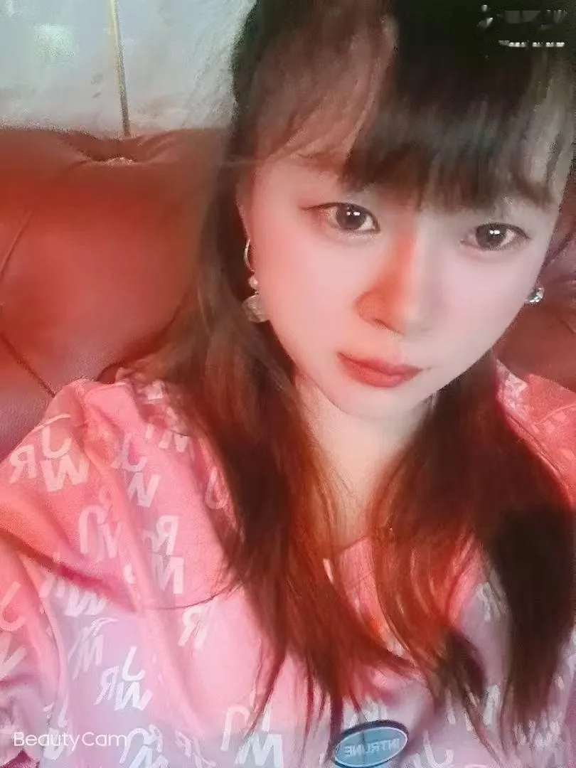 贴心服务小可爱