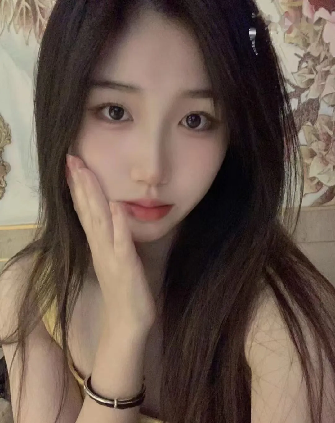 洛龙区宝龙广场妹妹