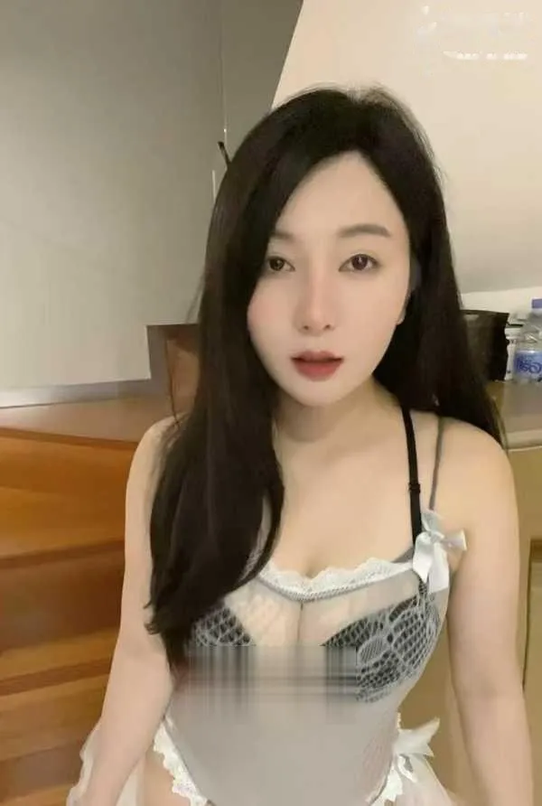 身材超好的妹妹口活好粉嫩
