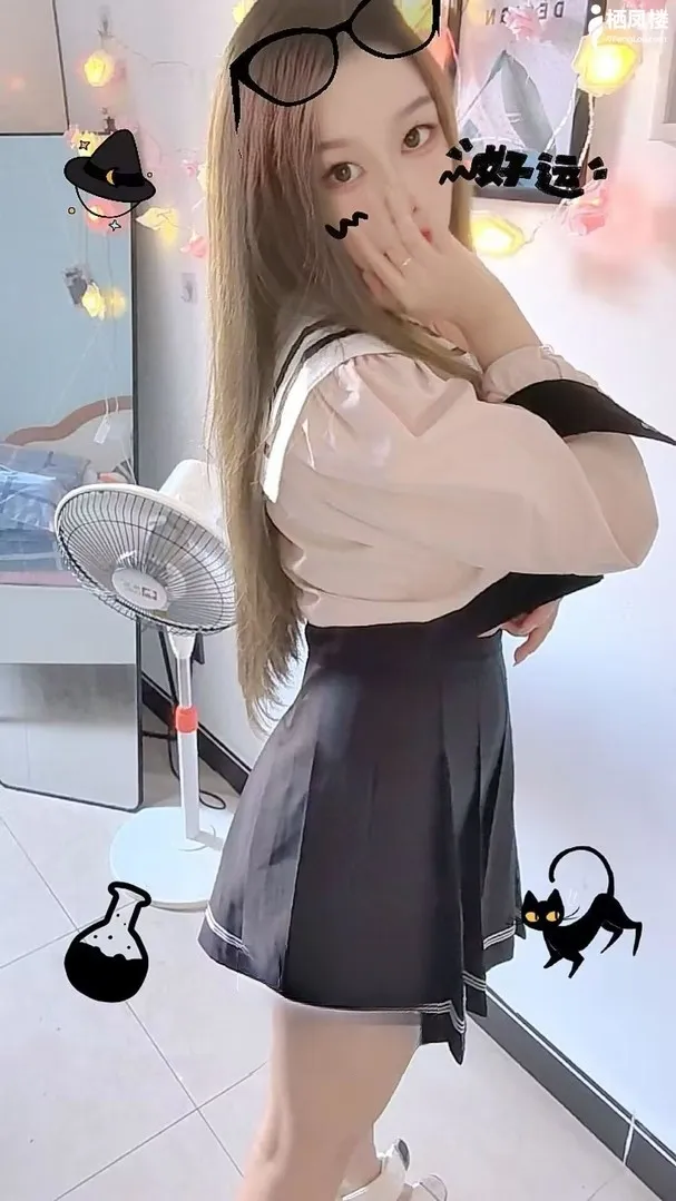 极品长腿骚货水多服务好