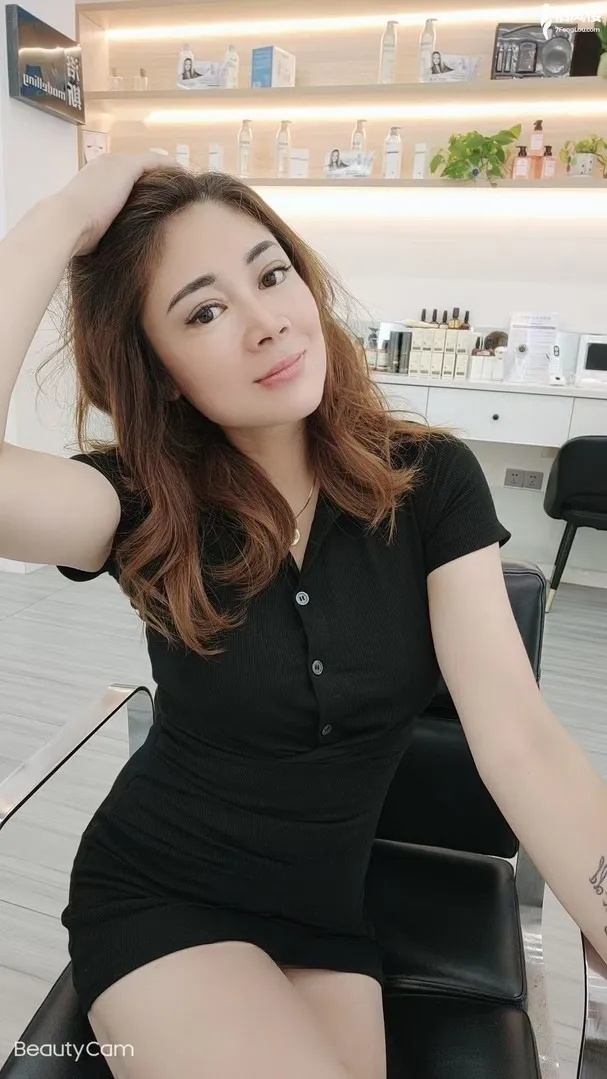 热辣风情少妇