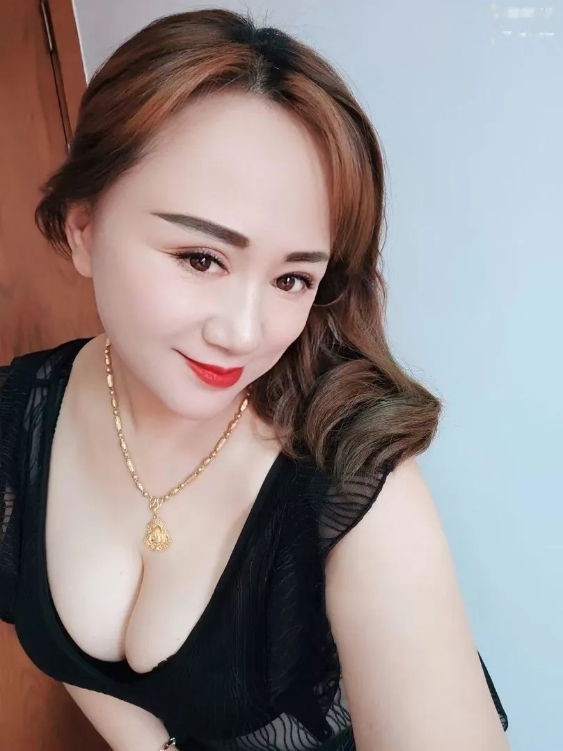 熟女姐姐榨汁机