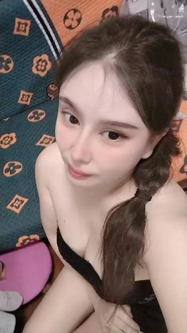 熟女大奶莉