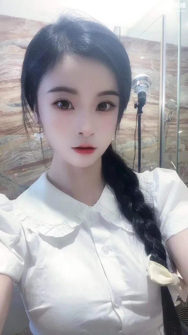 性格温柔女友感拉满。