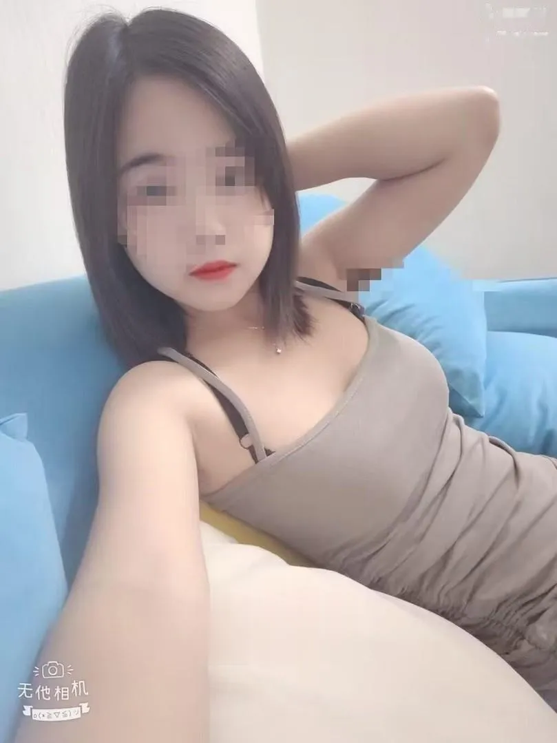 一线天嫩鲍妹妹