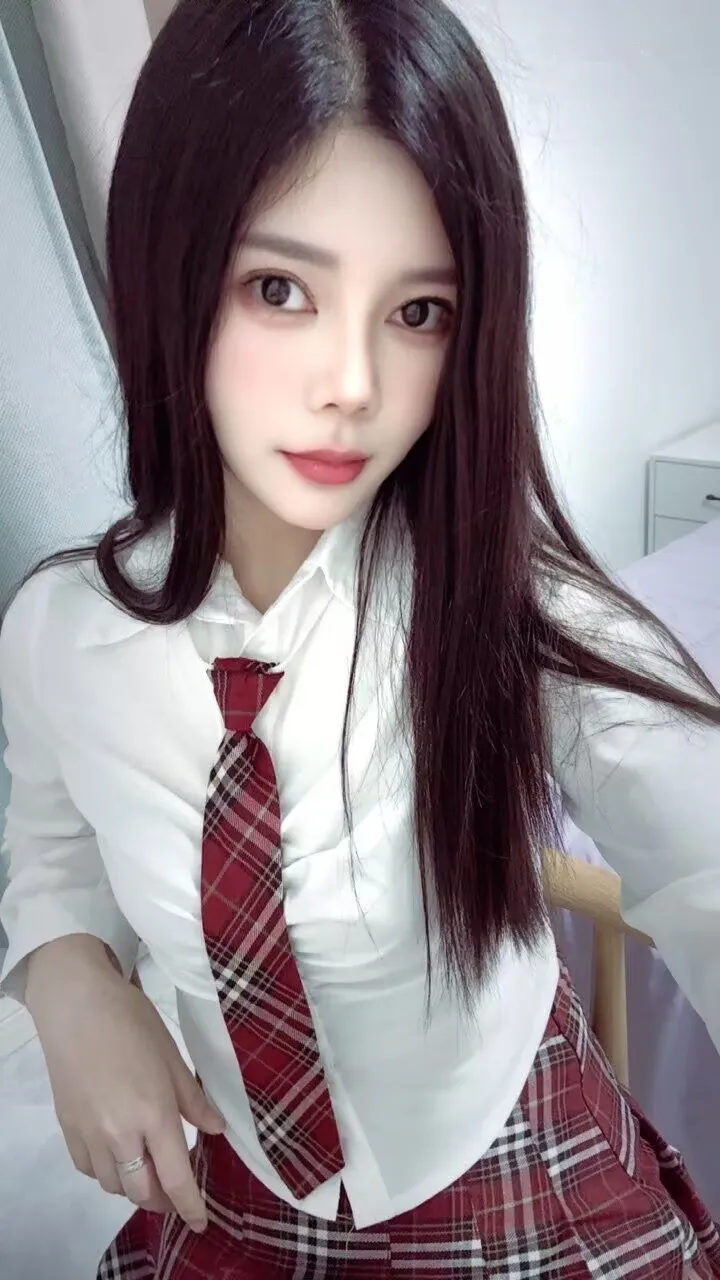大长腿御姐柠柠