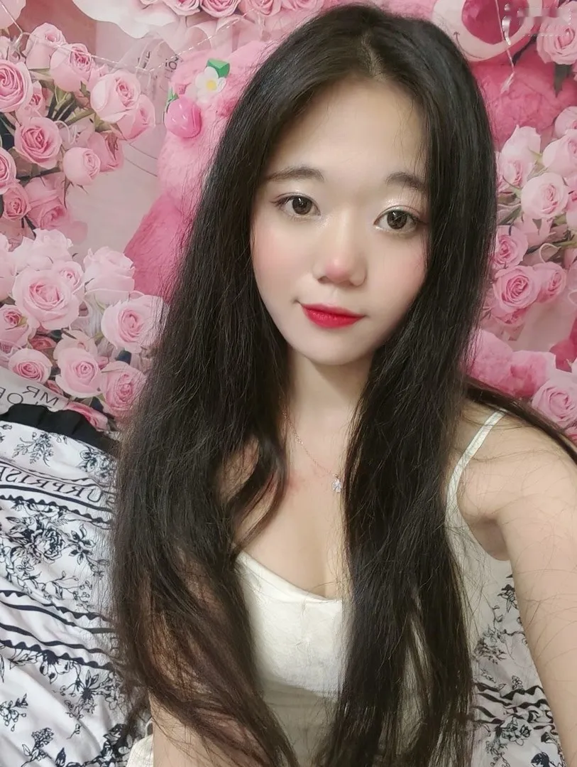 居家妩媚温柔小骚女