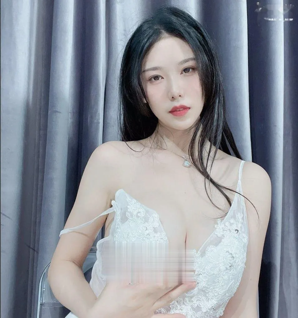 高颜值纯欲风