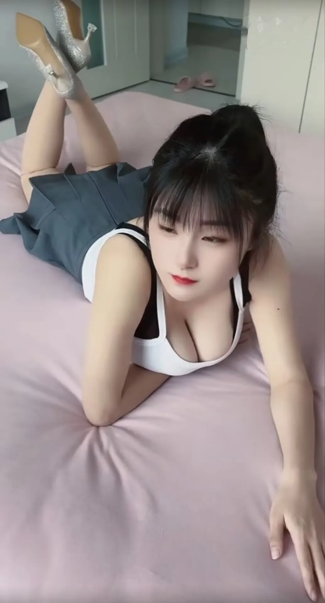 浦东爆乳新人大G乃