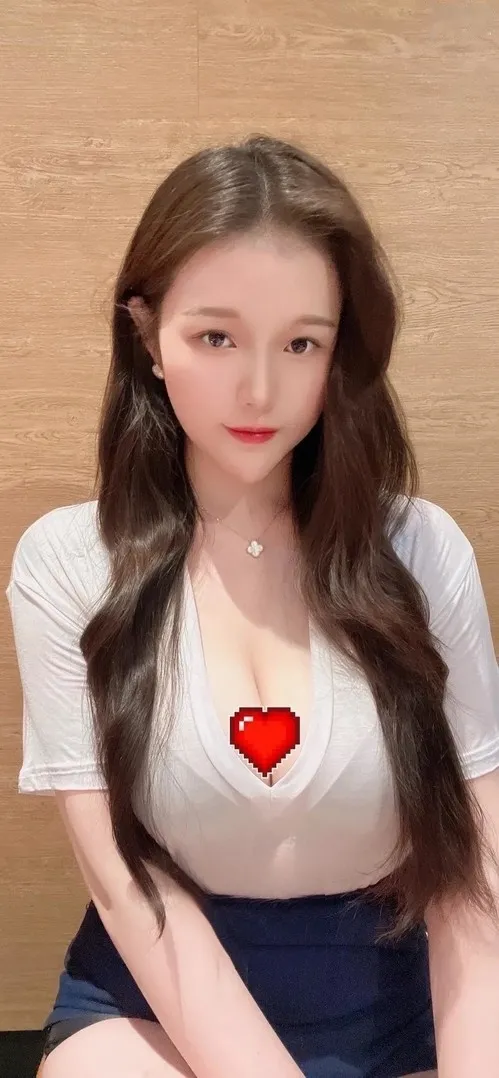 西青美乳粉穴女神御姐